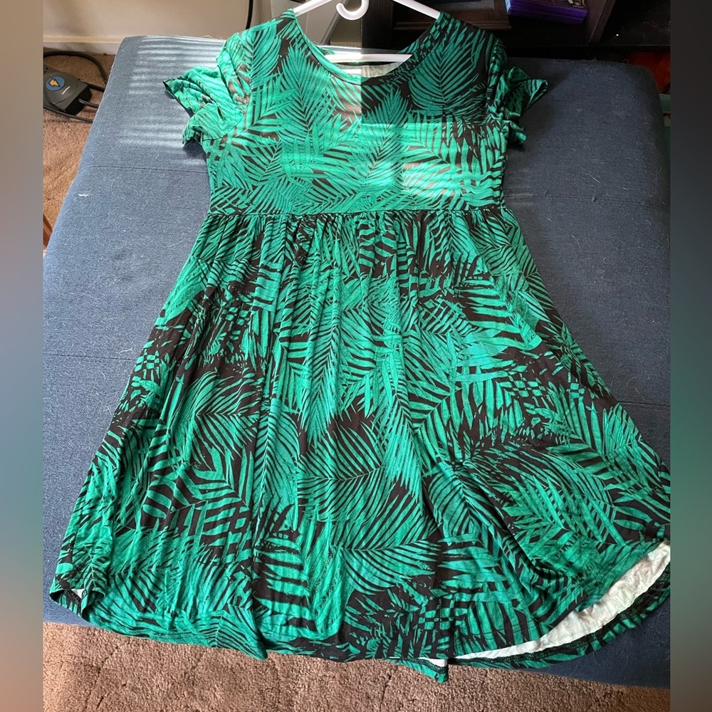 Casual lightweight sundress with pockets